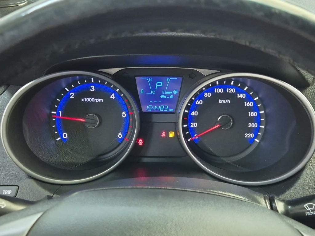 HYUNDAI Tucson - Vista 10