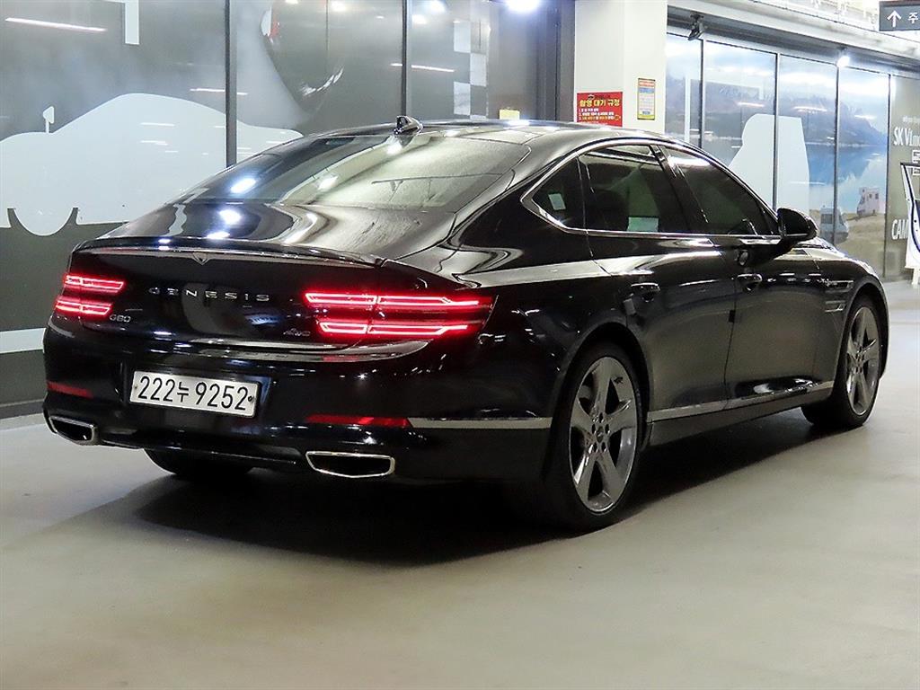 Genesis G80 - Vista 4