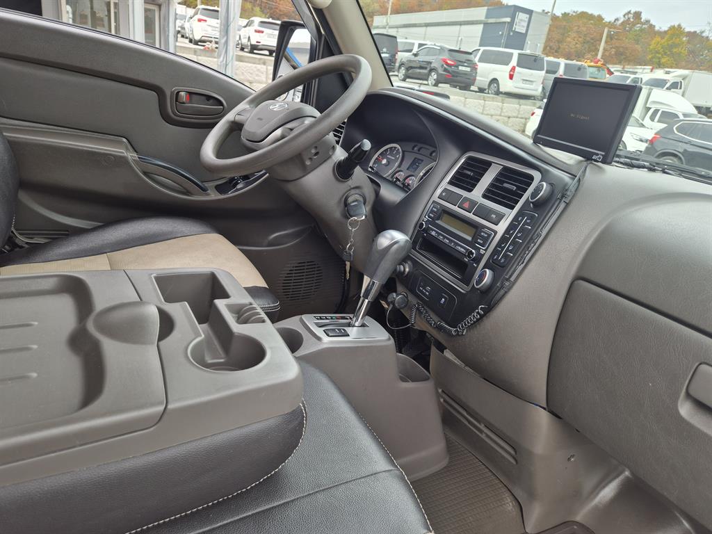 Small Truck Normal Box(Low Deck) 2019 Blanco - Importación desde Corea - HF Imports Iquique - Foto 17