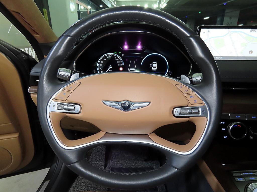 Genesis G80 - Vista 8