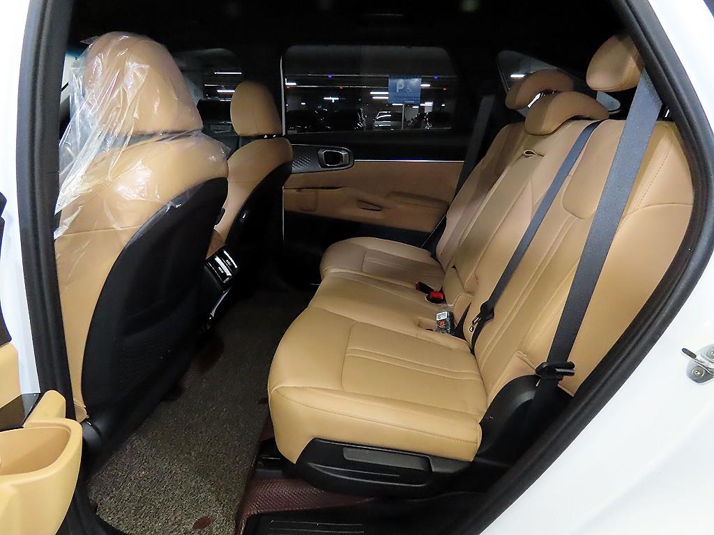 KIA Sorento - Vista 7