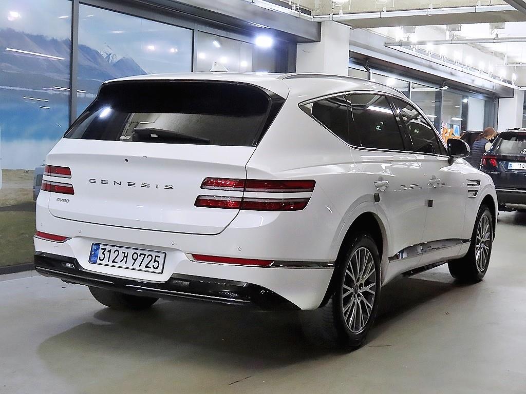 Genesis GV80 - Vista 4