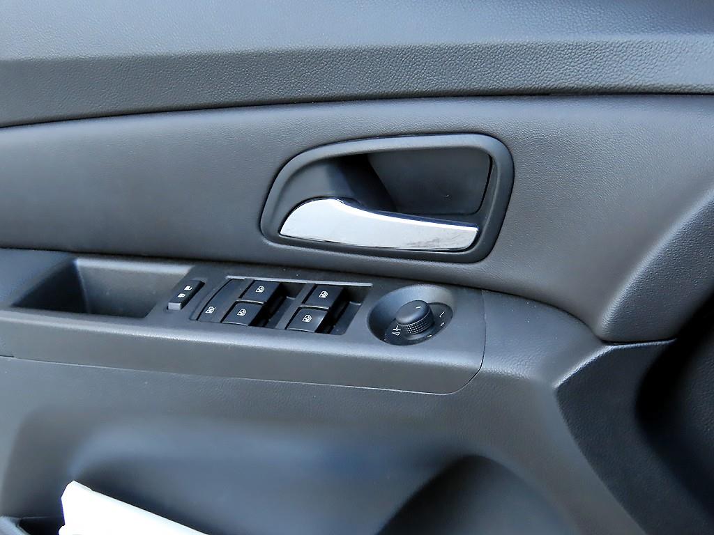 Chevrolet Cruise - Vista 11