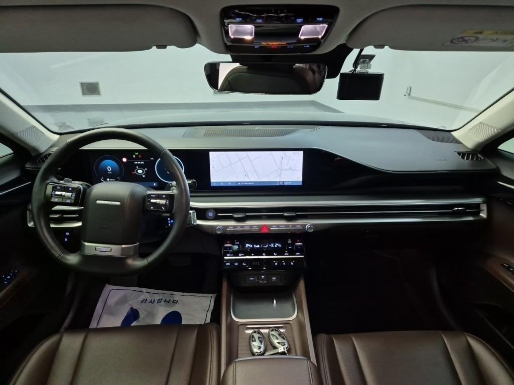 HYUNDAI Grandeur - Vista 7