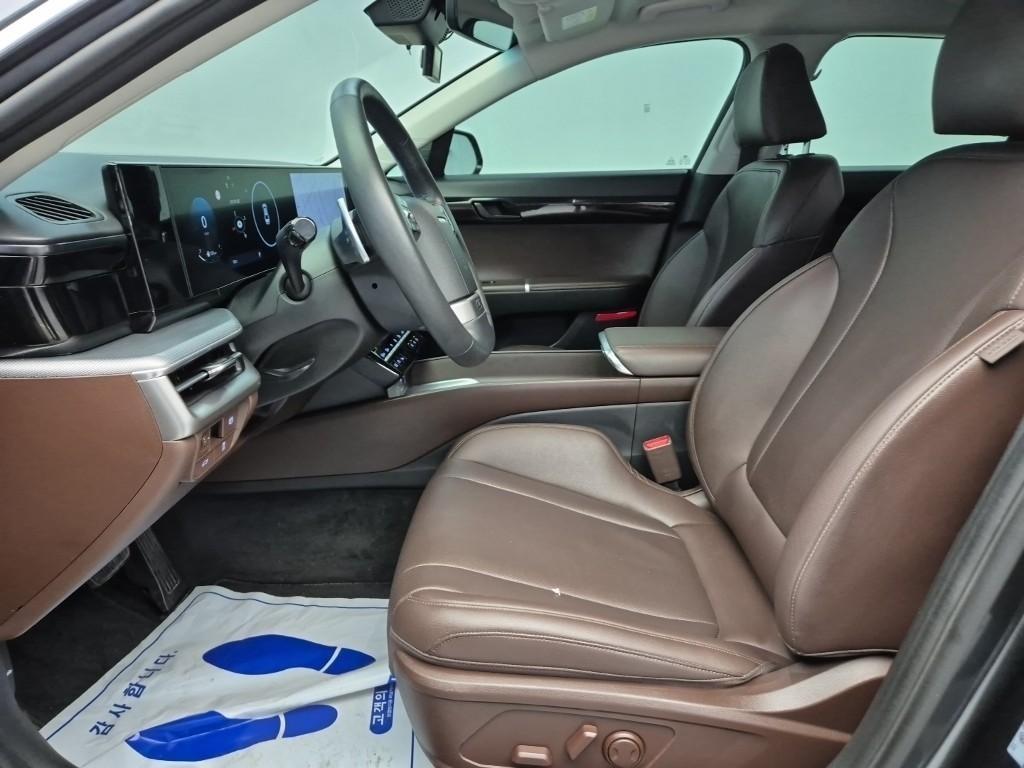 HYUNDAI Grandeur - Vista 11