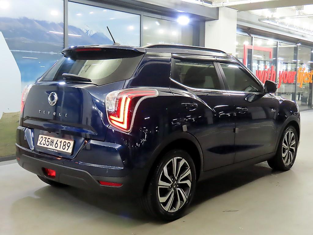 Ssangyong Tivoli - Vista 4