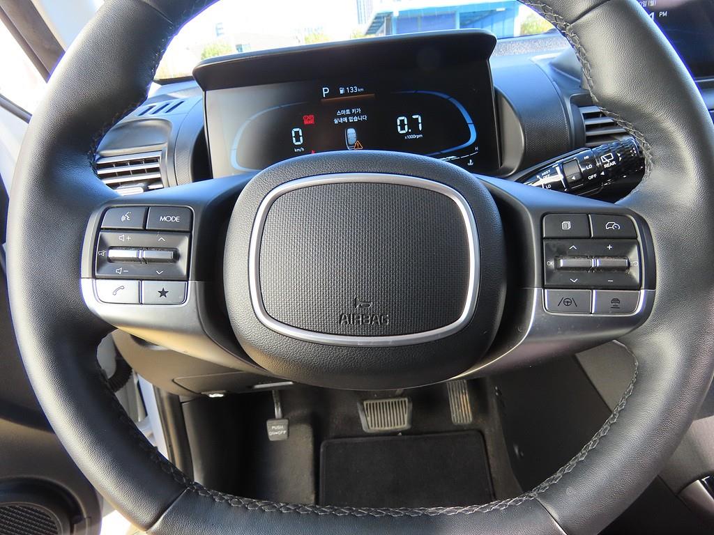 HYUNDAI Casper - Vista 9