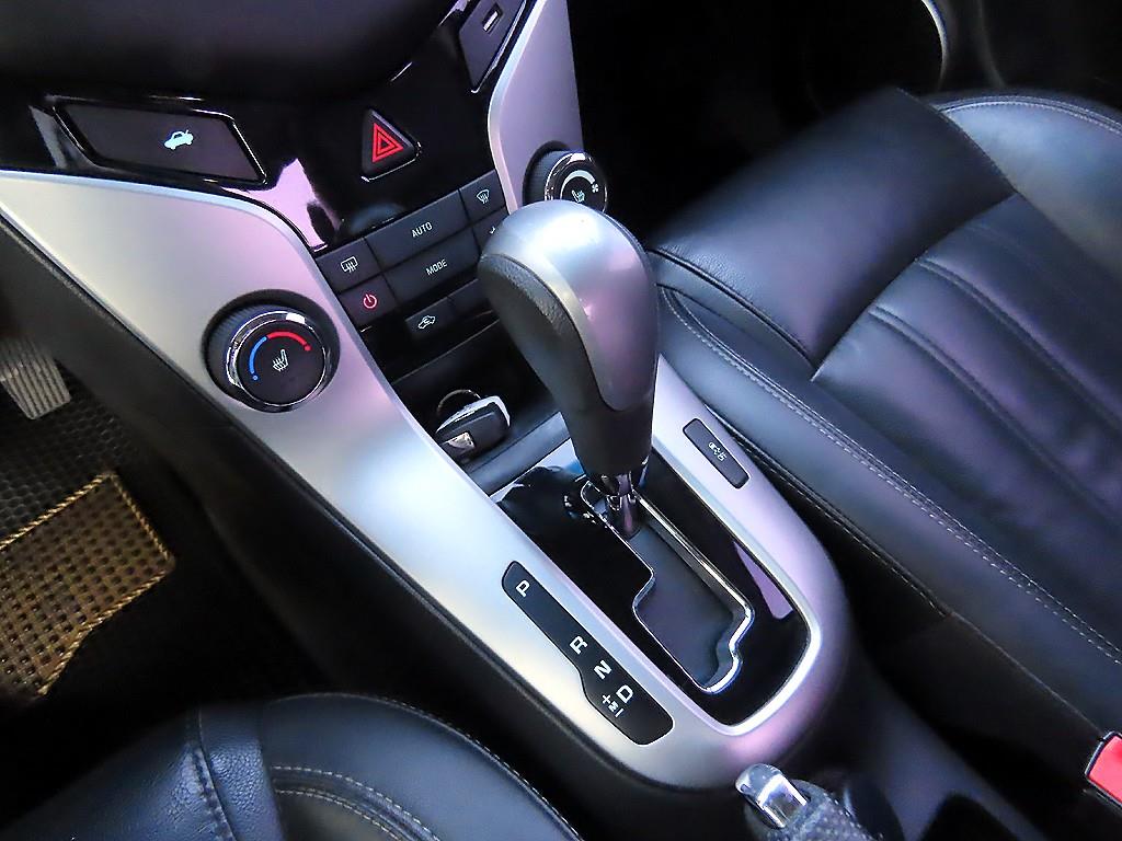 Chevrolet Cruise - Vista 10