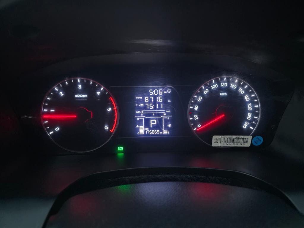 Ssangyong Rexton - Vista 7