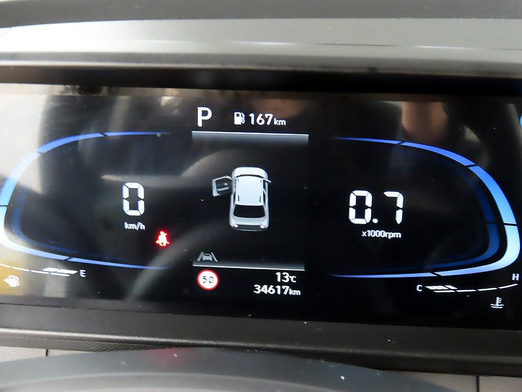 HYUNDAI Casper - Vista 8