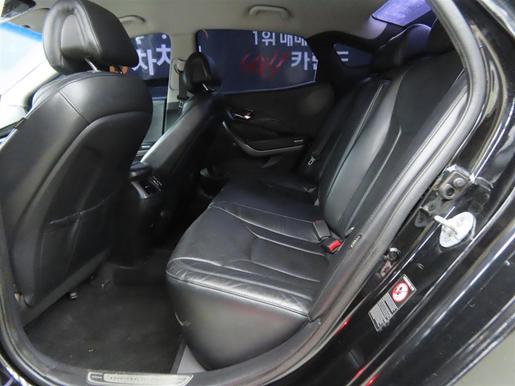 HYUNDAI Grandeur - Vista 6