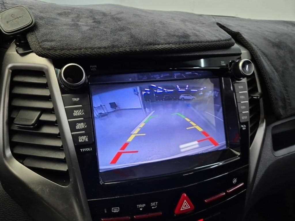 Ssangyong Tivoli 2017 Blanco - Importación desde Corea - HF Imports Iquique - Foto 14