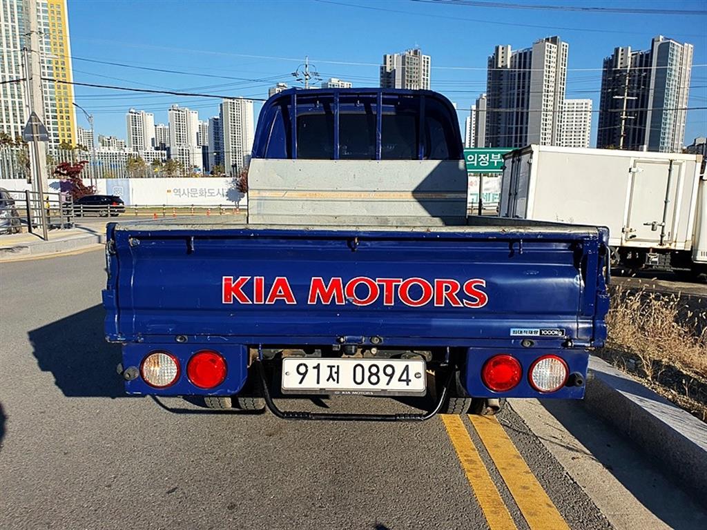 Small Truck Cargo (small) - Vista 9