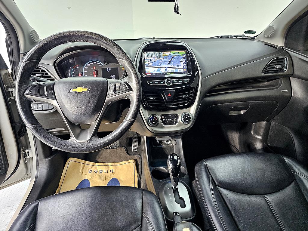 Chevrolet Spark - Vista 5