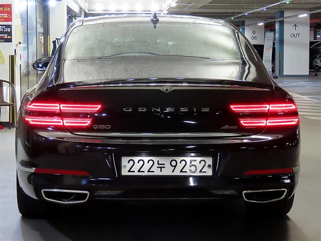 Genesis G80 - Vista 5