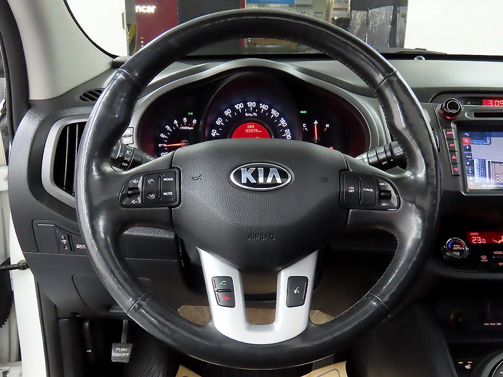 KIA Sportage - Vista 9