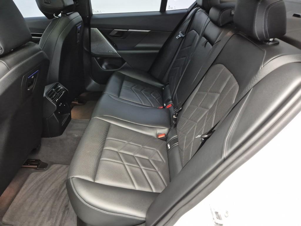 BMW 5 Series - Vista 12