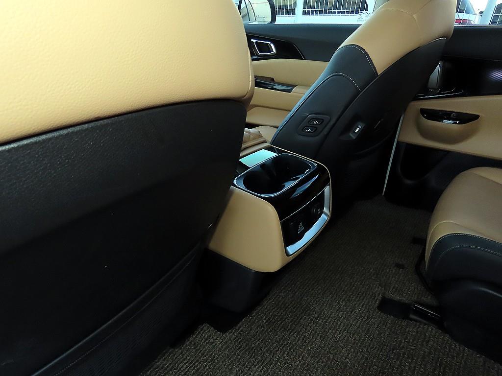 KIA Carnival 2023 Blanco - Importación desde Corea - HF Imports Iquique - Foto 16