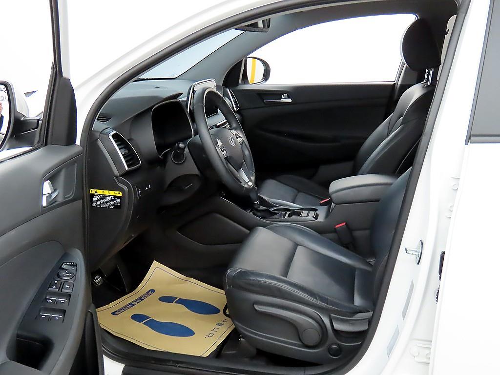 HYUNDAI Tucson - Vista 5