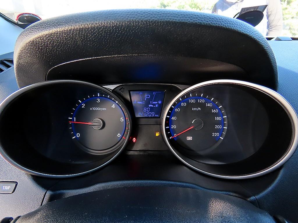 HYUNDAI Tucson - Vista 9