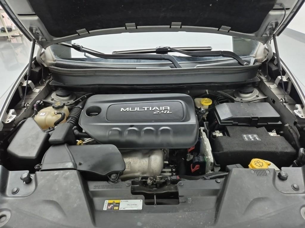 Jeep Cherokee - Vista 5