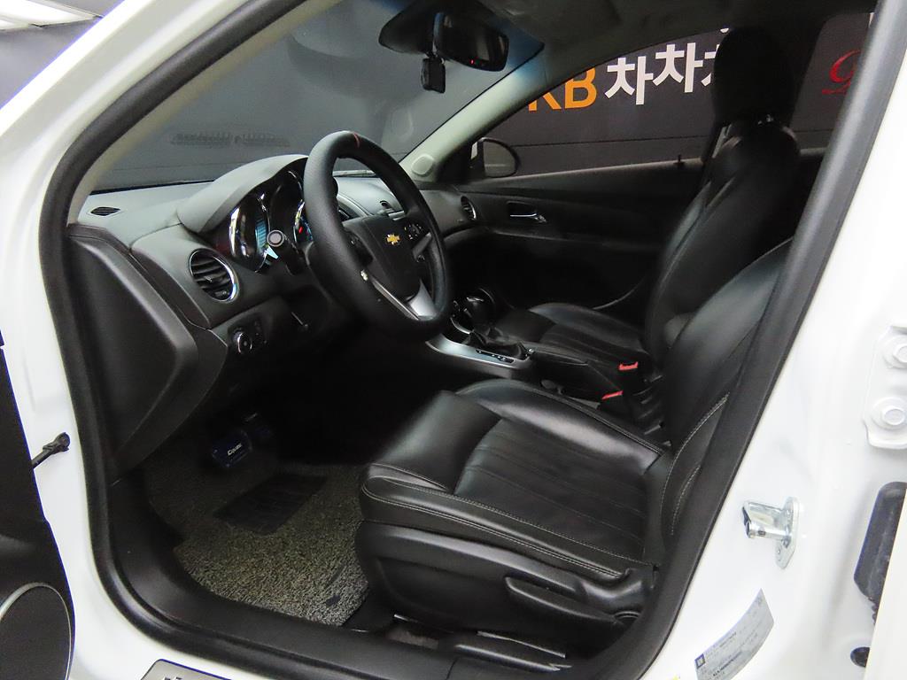 Chevrolet Cruise - Vista 5