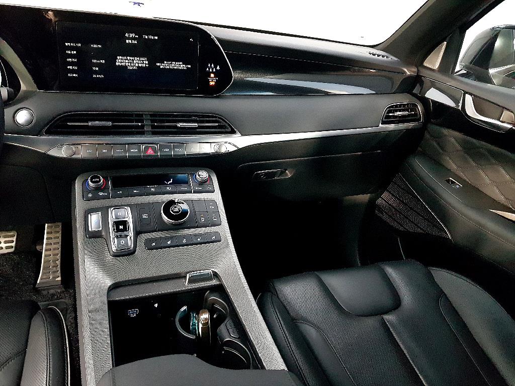 HYUNDAI Palisade - Vista 9