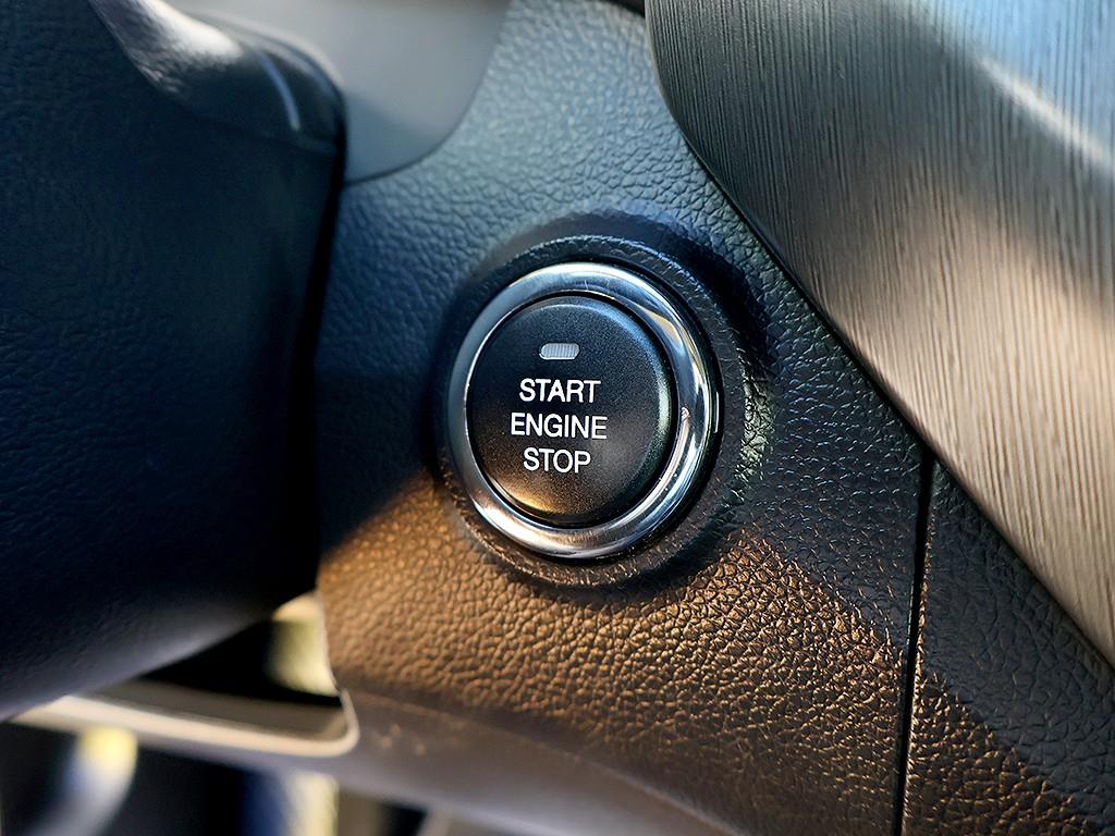 Ssangyong Tivoli 2019 Negro - Importación desde Corea - HF Imports Iquique - Foto 9