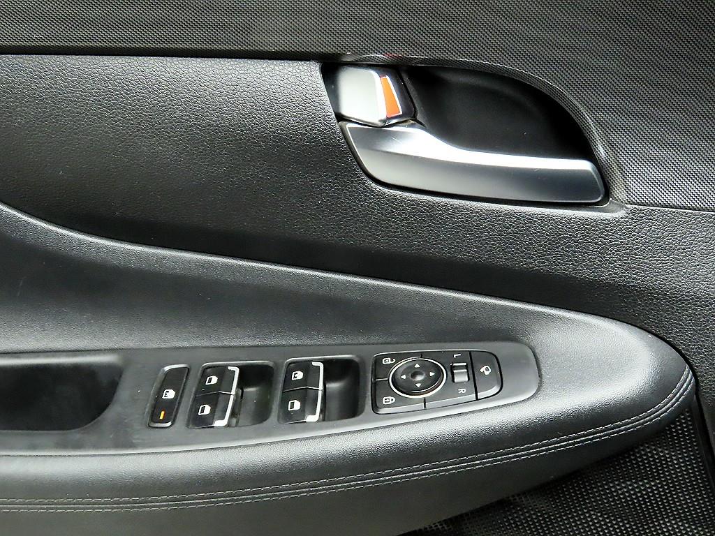 HYUNDAI Santa Fe - Vista 12