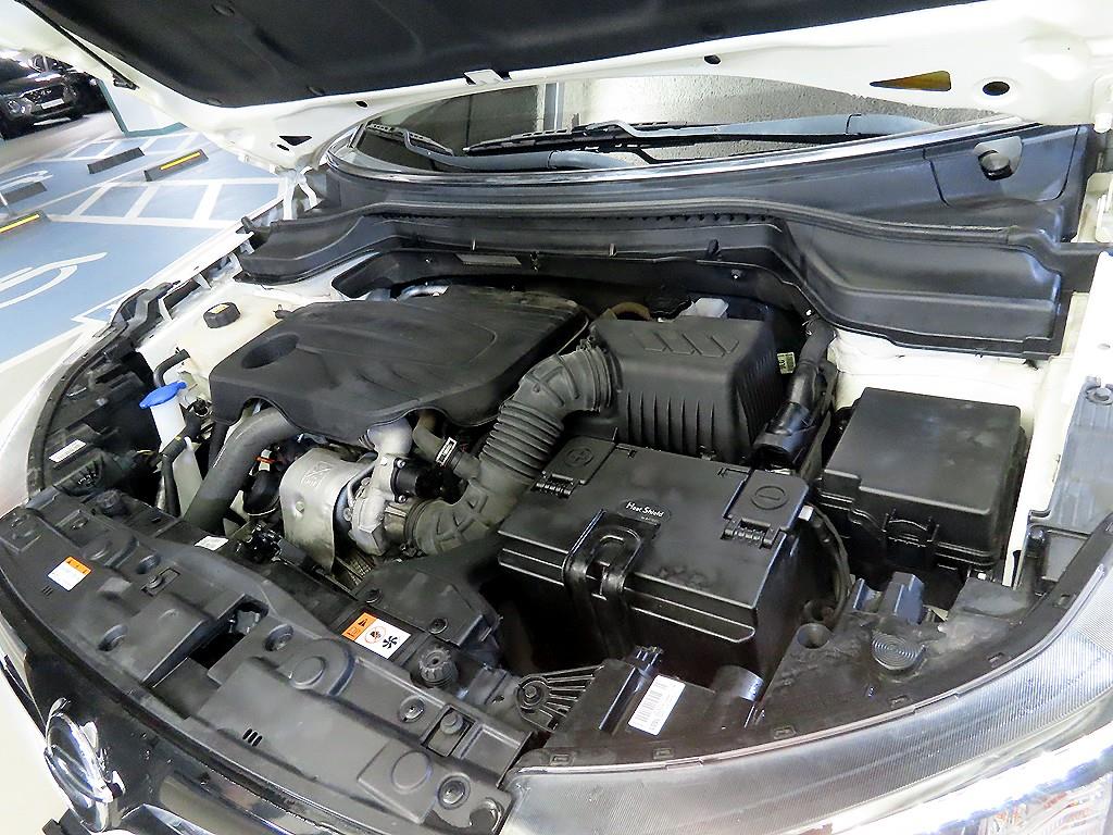 Ssangyong Tivoli 2022 Blanco - Importación desde Corea - HF Imports Iquique - Foto 19