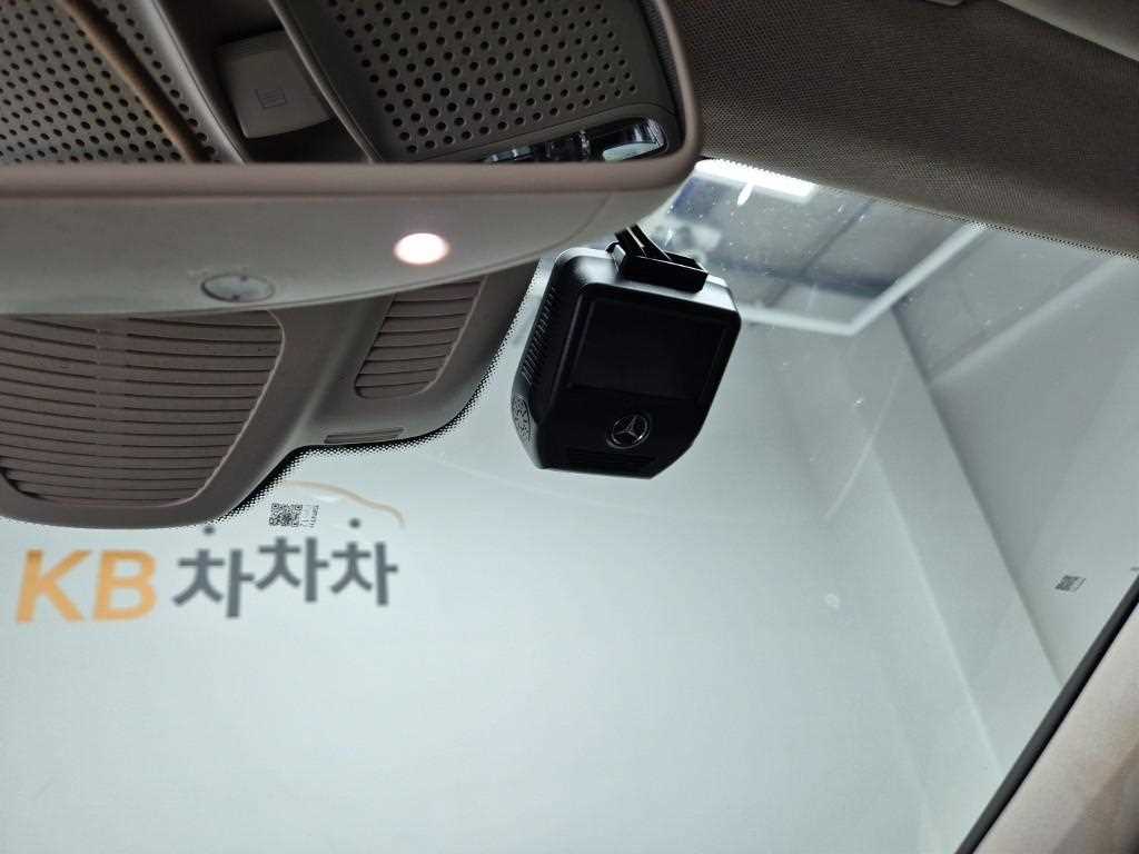 Mercedes Benz E class 2018 Blanco - Importación desde Corea - HF Imports Iquique - Foto 18