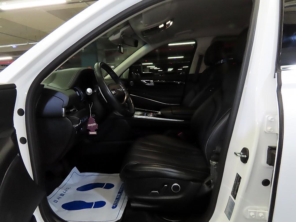 Genesis GV80 - Vista 6