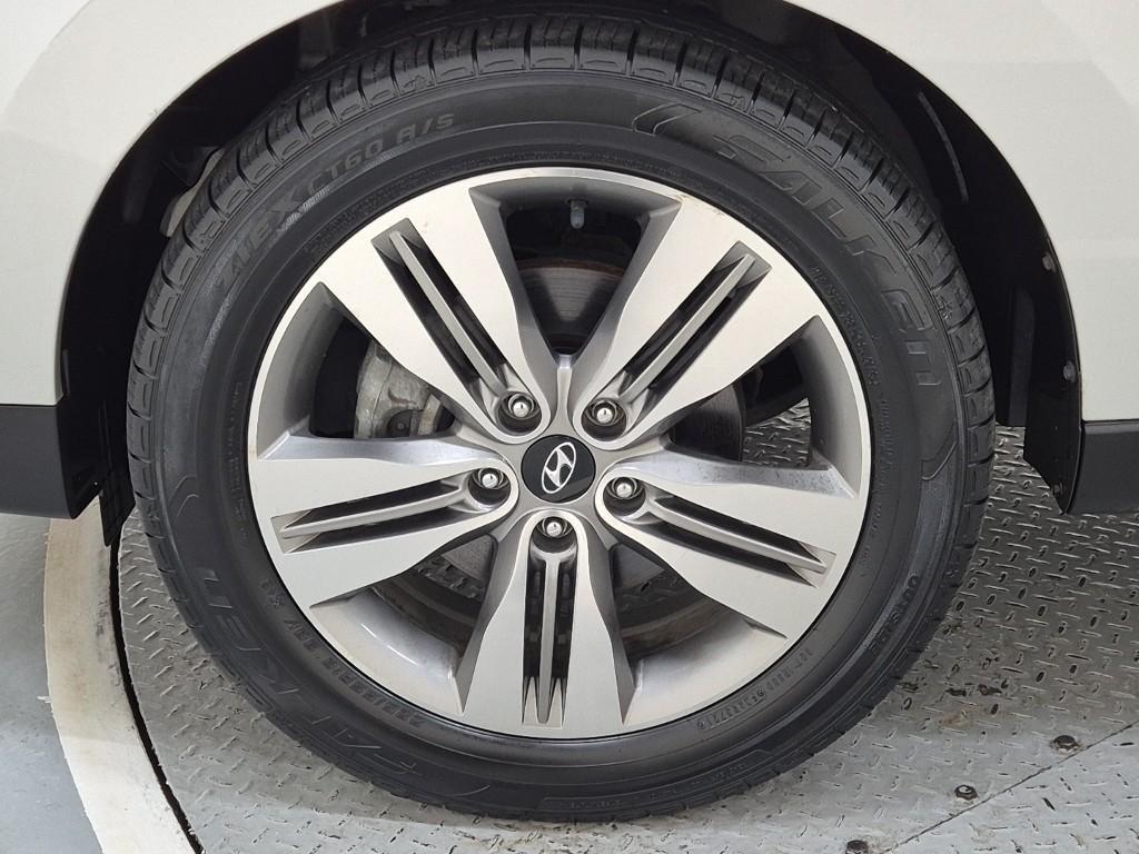 HYUNDAI Tucson 2015 Plateado - Importación desde Corea - HF Imports Iquique - Foto 16