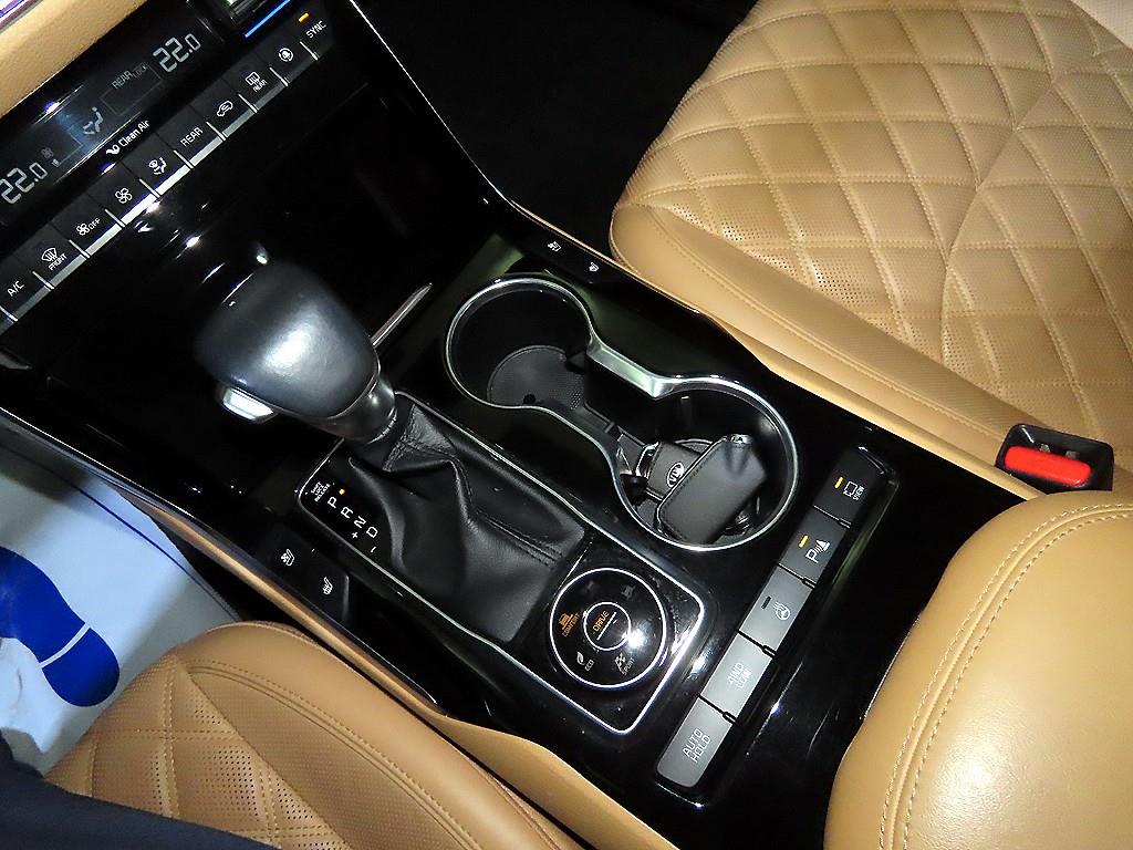 KIA Mohave - Vista 12