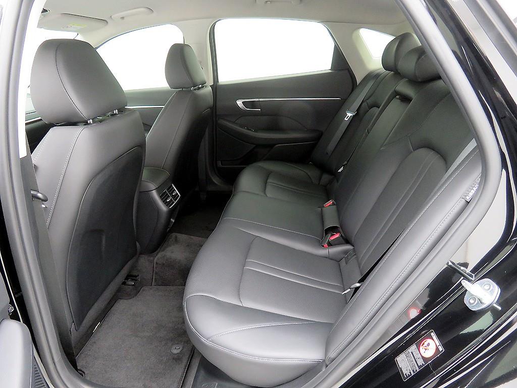 HYUNDAI Sonata - Vista 6