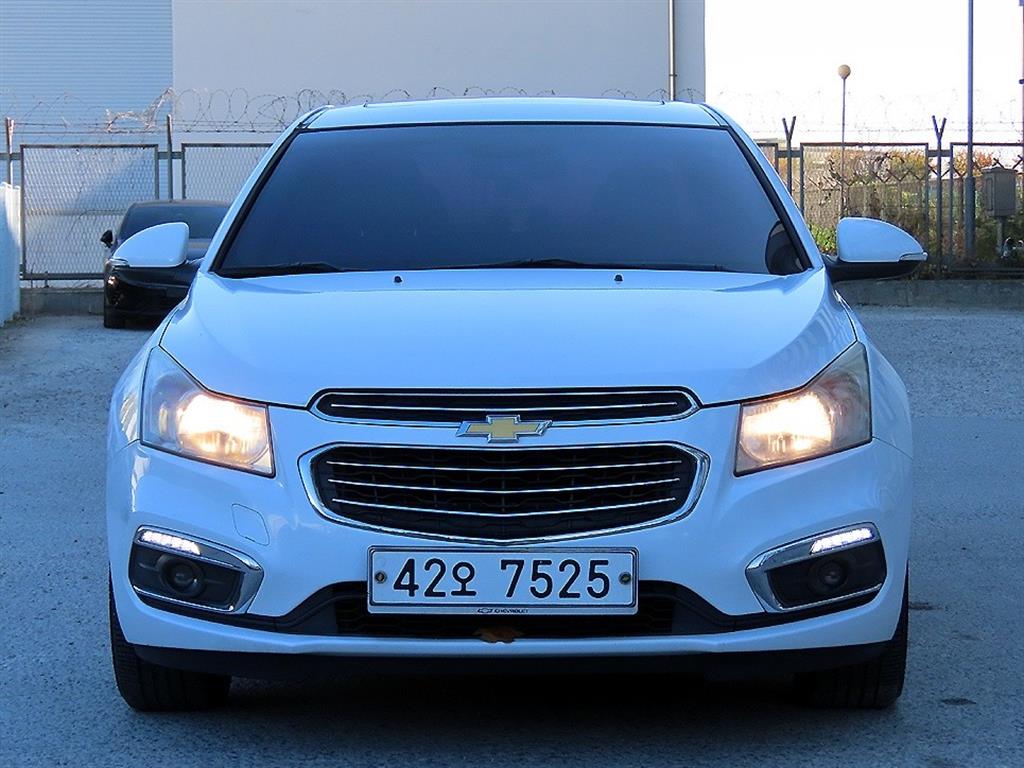 Chevrolet Cruise 2015 Blanco - Importación desde Corea - HF Imports Iquique - Foto 1