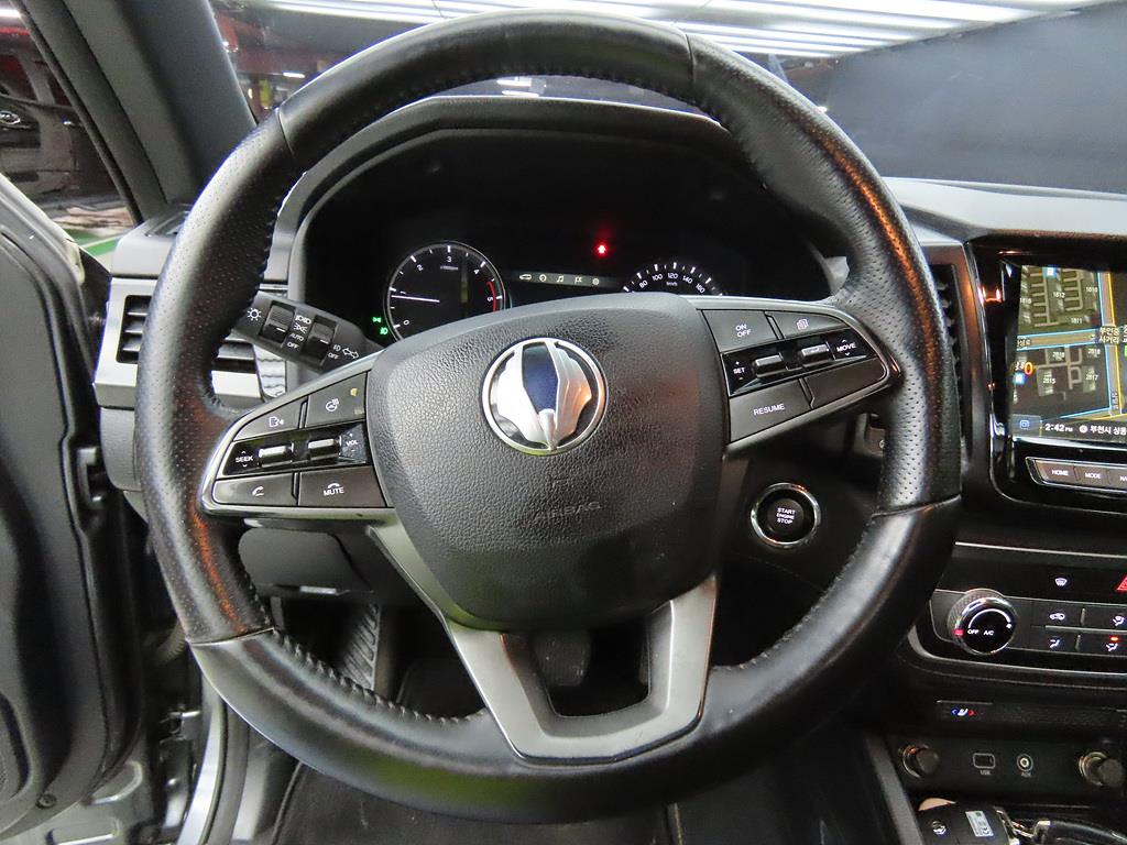 Ssangyong Rexton - Vista 8