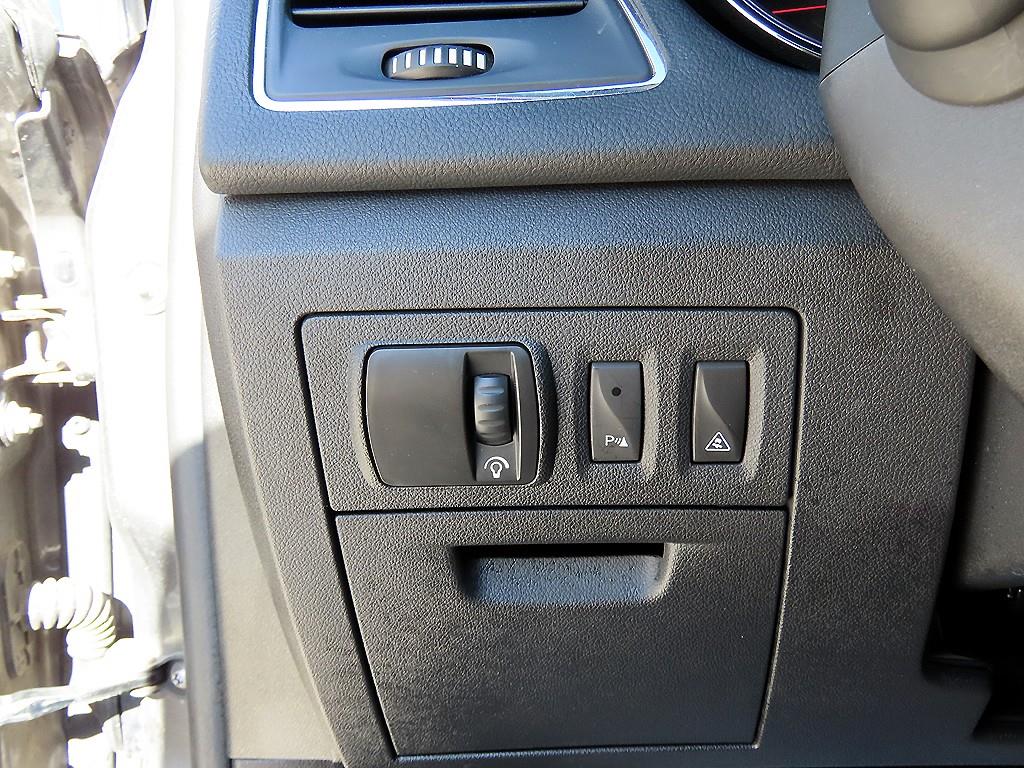 SAMSUNG SM7 - Vista 12