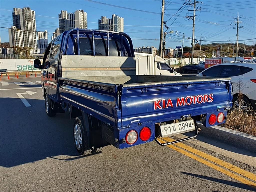 Small Truck Cargo (small) - Vista 10