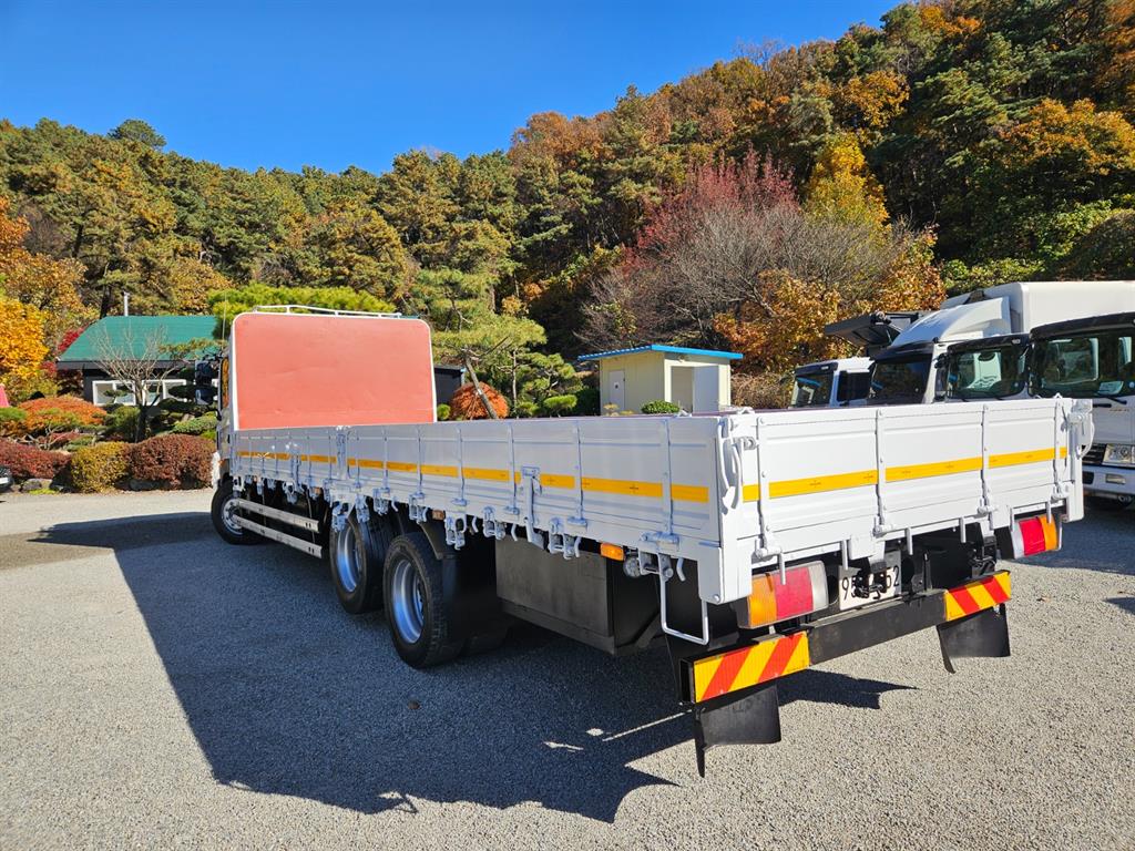 medium and large cargo Cargo - Vista 7