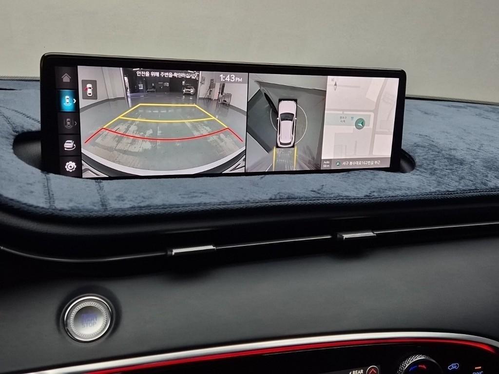 Genesis GV70 - Vista 5