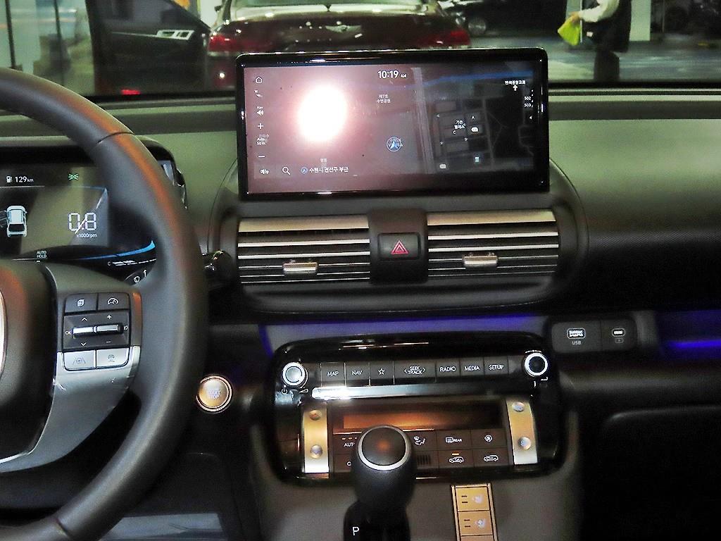 HYUNDAI Casper - Vista 11