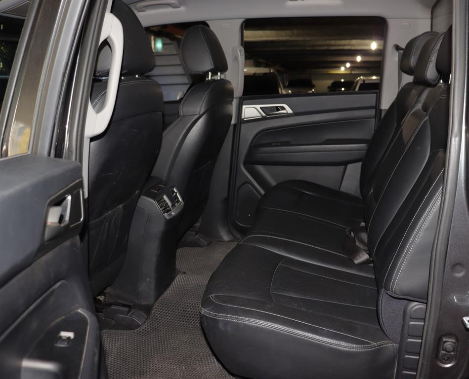 Ssangyong Rexton 2018 Gris - Importación desde Corea - HF Imports Iquique - Foto 10