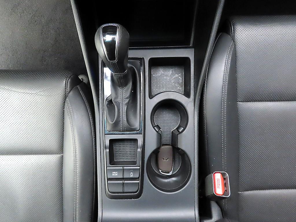 HYUNDAI Tucson - Vista 10