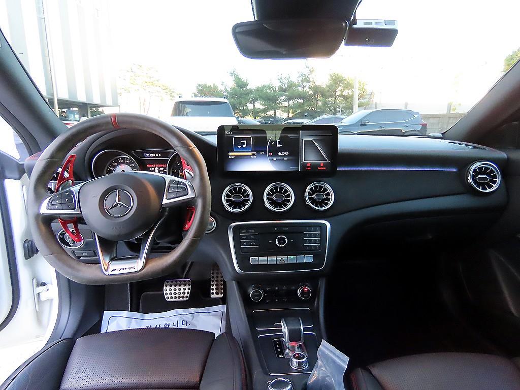 Mercedes Benz CLA Class - Vista 7