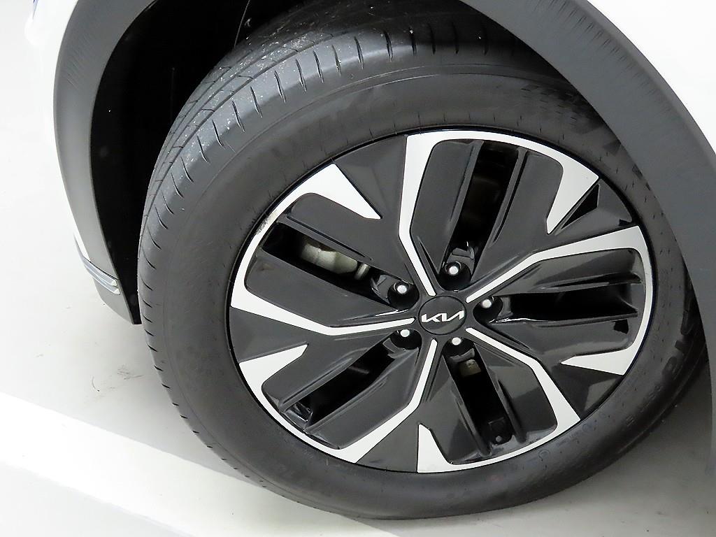 KIA EV6 2022 Blanco - Importación desde Corea - HF Imports Iquique - Foto 18