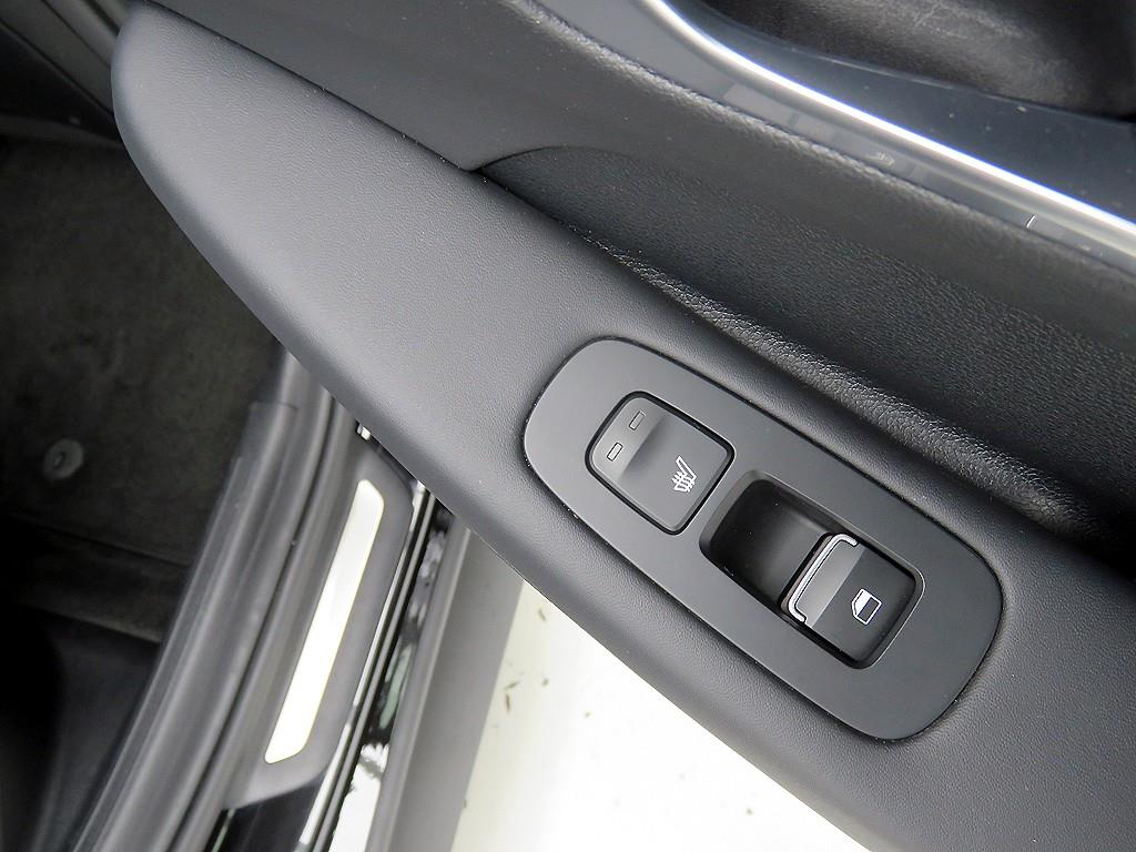 HYUNDAI Sonata - Vista 9