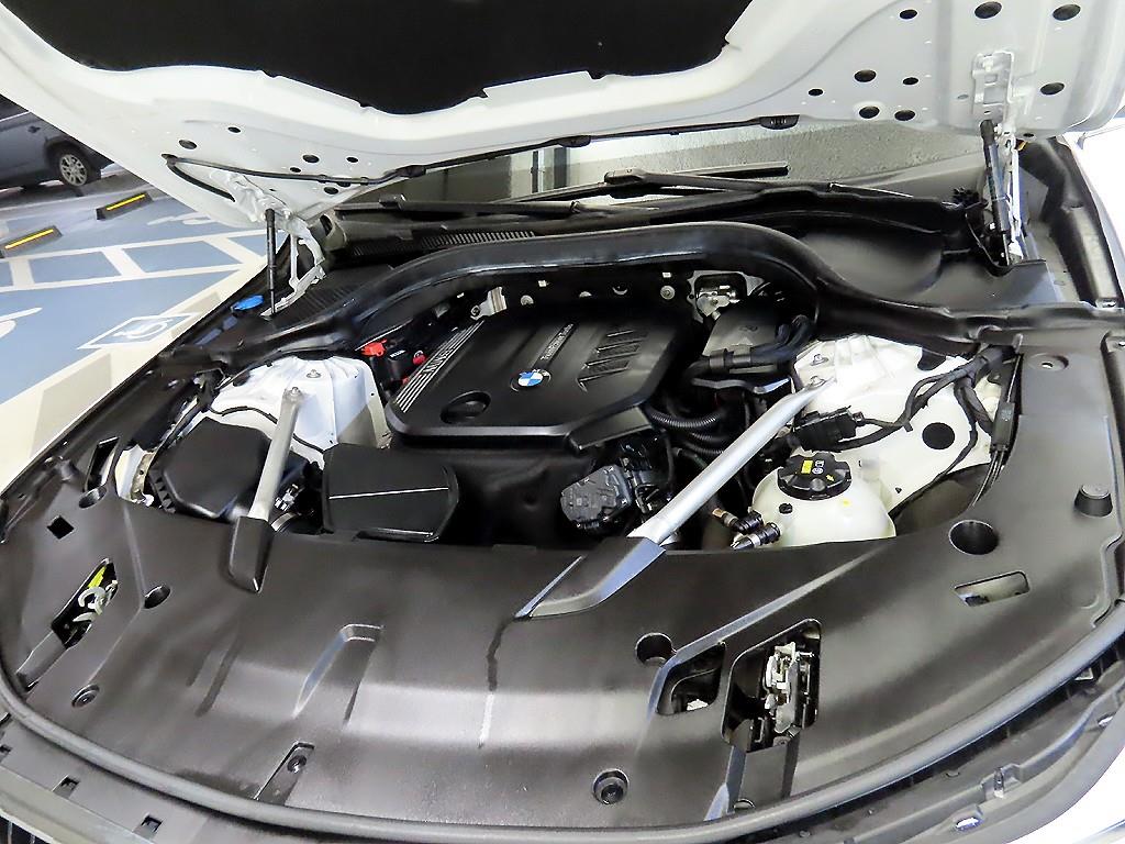 BMW Gran Turismo 2020 Blanco - Importación desde Corea - HF Imports Iquique - Foto 19