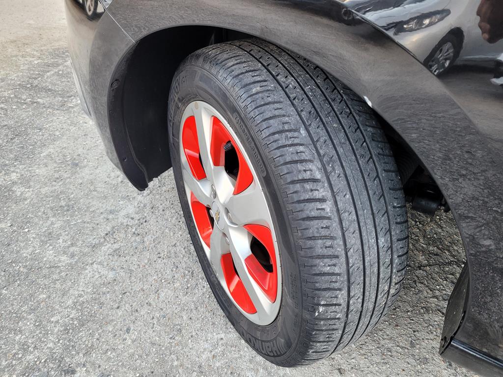 Chevrolet Spark 2016 Negro - Importación desde Corea - HF Imports Iquique - Foto 17