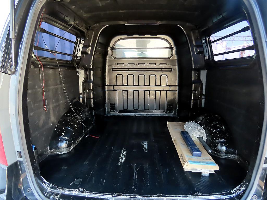 HYUNDAI Starex 2019 Negro - Importación desde Corea - HF Imports Iquique - Foto 15